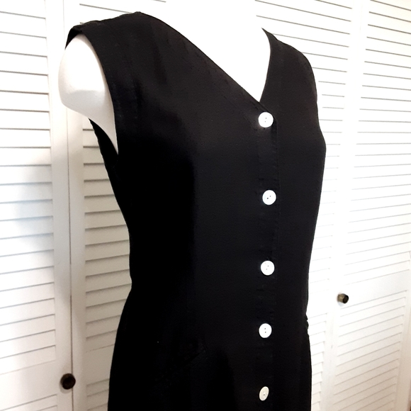 Worthington Linen Dress with Abalone Shell Buttons - Picture 3 of 16